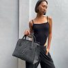 TOTE ANYAM