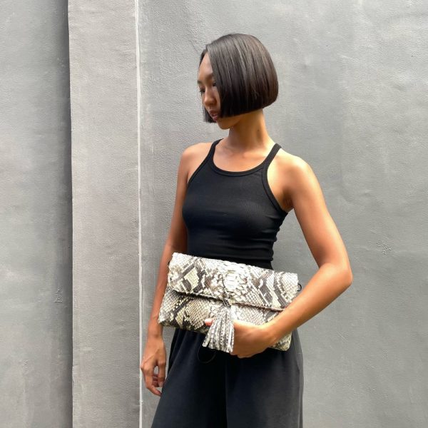 SIMPLE CLUTCH - Image 3