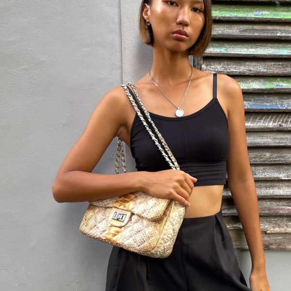 CLASSIC HANDBAG